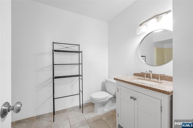 308-310 Passaic Avenue 402, Harrison, NJ 07032