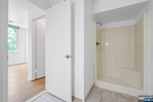 308-310 Passaic Avenue 402, Harrison, NJ 07032