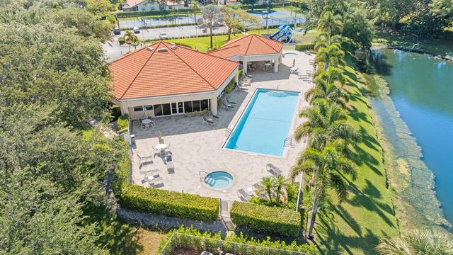 8634 Via Reale 3, Boca Raton, FL 33496