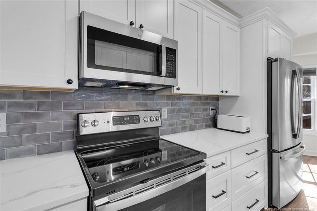 16 Clearwater Harbor, Sanford, NC 27332