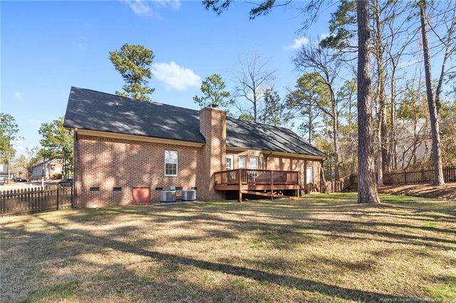 16 Clearwater Harbor, Sanford, NC 27332