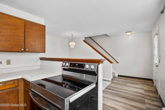 24 Delaware Street, Albany, NY 12202