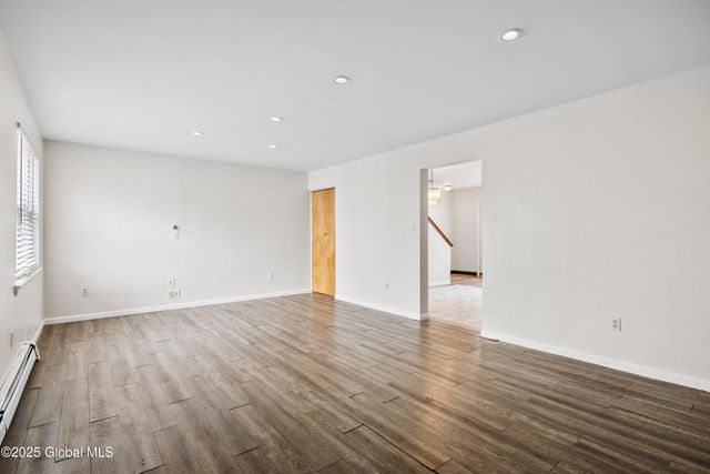 24 Delaware Street, Albany, NY 12202