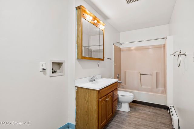 24 Delaware Street, Albany, NY 12202