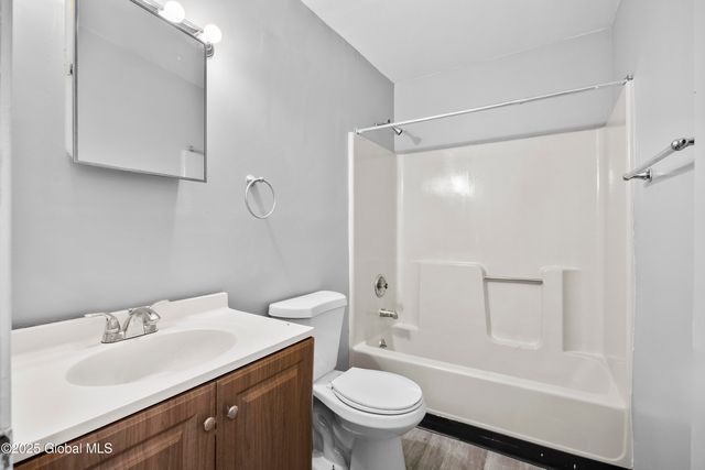 24 Delaware Street, Albany, NY 12202