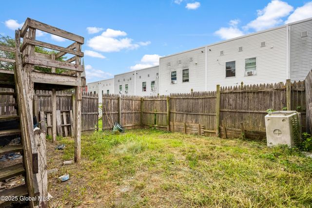 24 Delaware Street, Albany, NY 12202