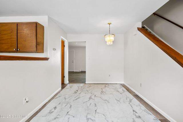 24 Delaware Street, Albany, NY 12202