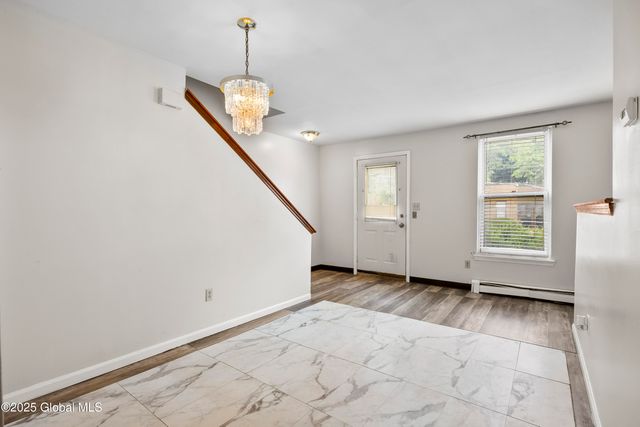 24 Delaware Street, Albany, NY 12202