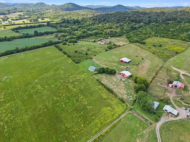 2046 Kennedy Creek Rd, Auburntown, TN 37016