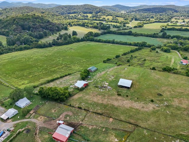 2046 Kennedy Creek Rd, Auburntown, TN 37016