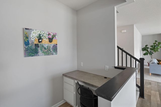 561 14th Street NW, New Brighton, MN 55112