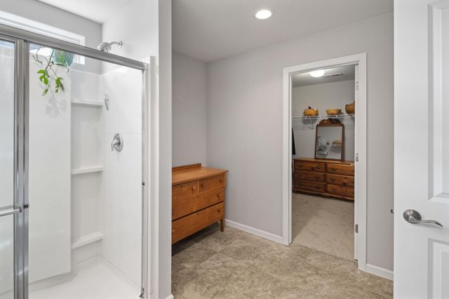 561 14th Street NW, New Brighton, MN 55112