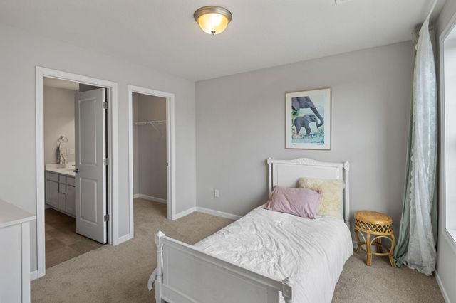 561 14th Street NW, New Brighton, MN 55112