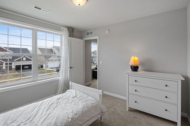 561 14th Street NW, New Brighton, MN 55112