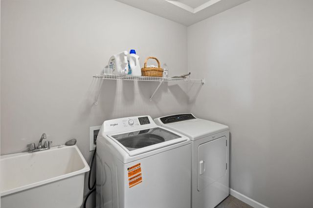 561 14th Street NW, New Brighton, MN 55112