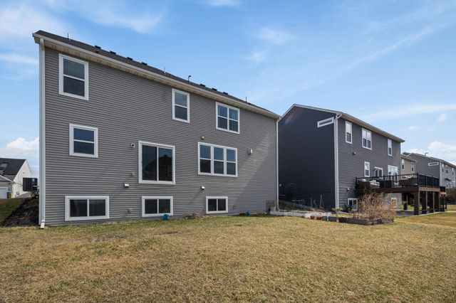 561 14th Street NW, New Brighton, MN 55112