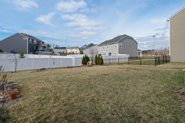 561 14th Street NW, New Brighton, MN 55112