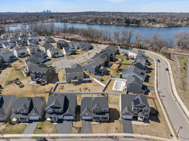 561 14th Street NW, New Brighton, MN 55112