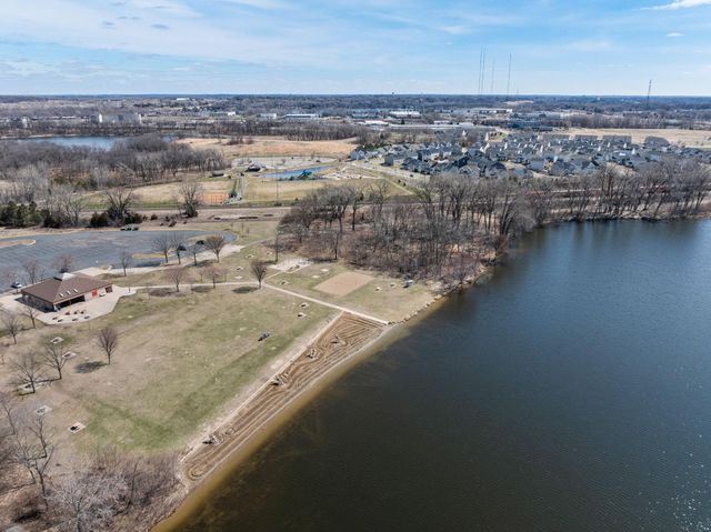 561 14th Street NW, New Brighton, MN 55112