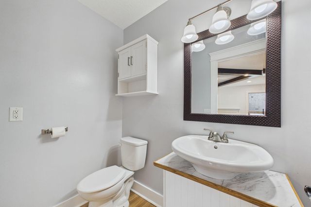2209 Beacon Drive SW, Rochester, MN 55902