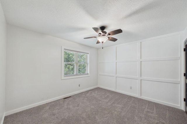 2209 Beacon Drive SW, Rochester, MN 55902
