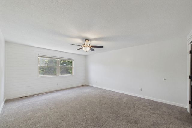 2209 Beacon Drive SW, Rochester, MN 55902