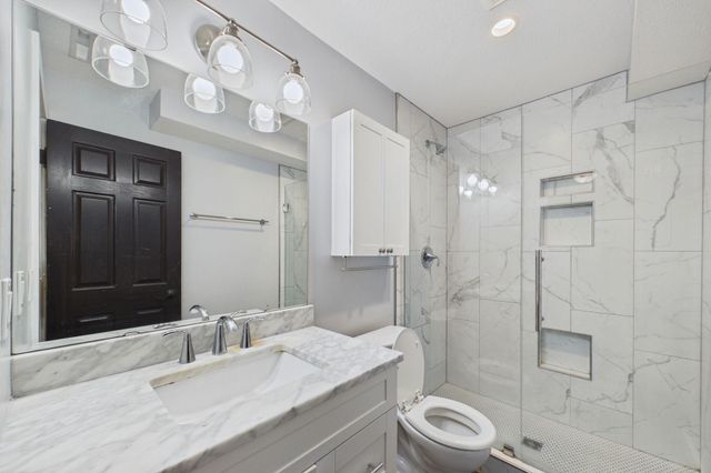 2209 Beacon Drive SW, Rochester, MN 55902