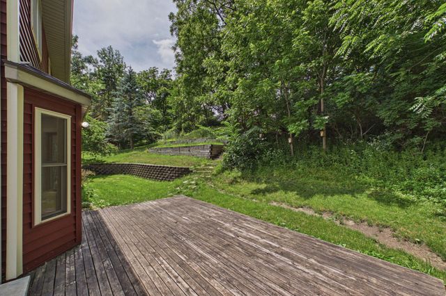 2209 Beacon Drive SW, Rochester, MN 55902
