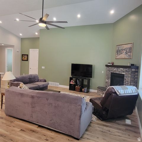 252 W 4950 S, Washington Terrace, UT 84405