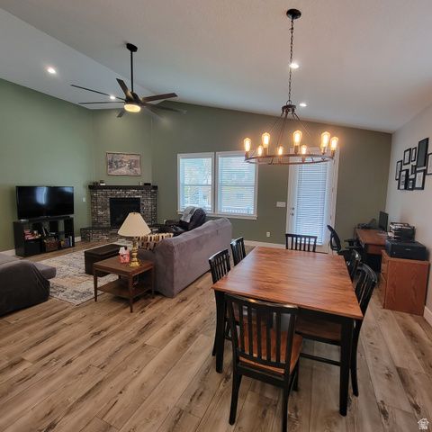 252 W 4950 S, Washington Terrace, UT 84405
