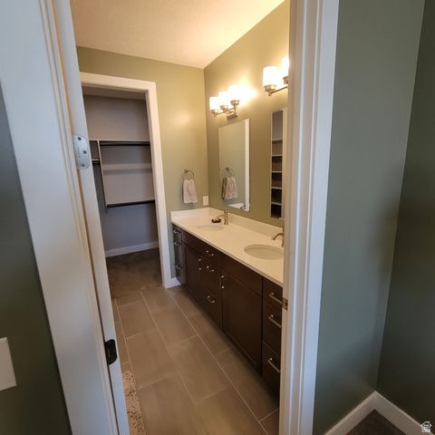 252 W 4950 S, Washington Terrace, UT 84405