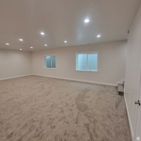252 W 4950 S, Washington Terrace, UT 84405