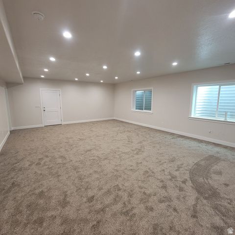 252 W 4950 S, Washington Terrace, UT 84405