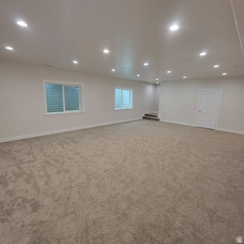 252 W 4950 S, Washington Terrace, UT 84405
