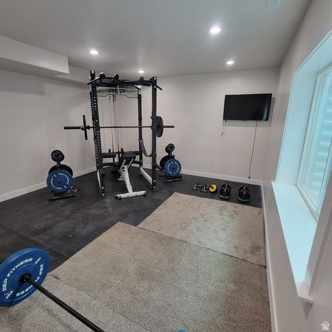 252 W 4950 S, Washington Terrace, UT 84405