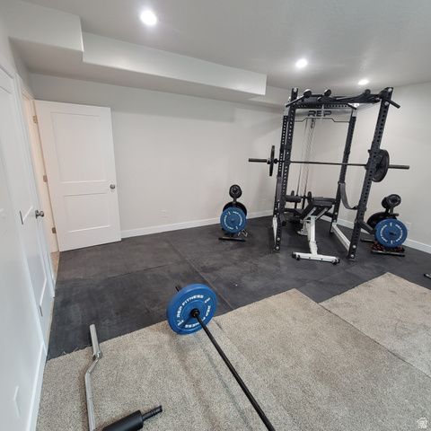 252 W 4950 S, Washington Terrace, UT 84405