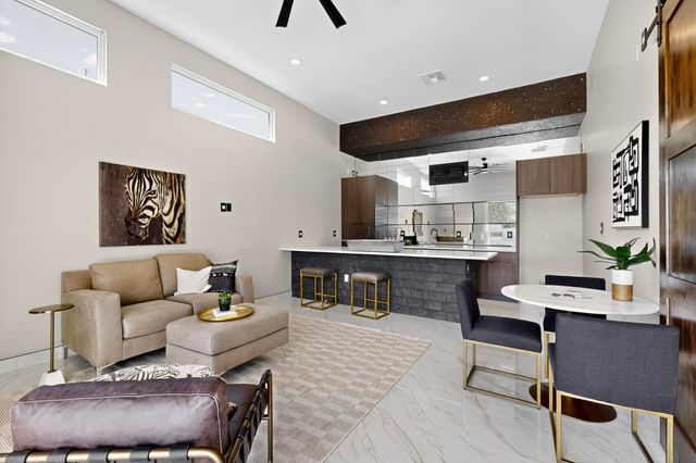 416 Bledsoe Road NW, Albuquerque, NM 87107