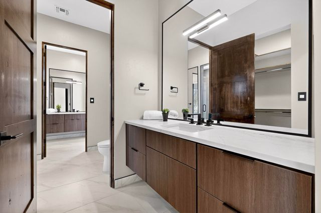 416 Bledsoe Road NW, Albuquerque, NM 87107