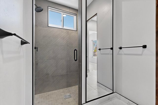 416 Bledsoe Road NW, Albuquerque, NM 87107