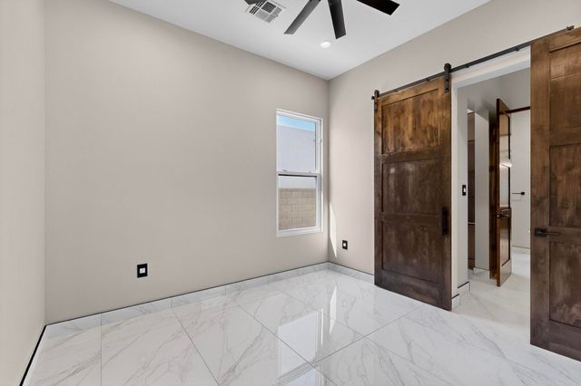 416 Bledsoe Road NW, Albuquerque, NM 87107