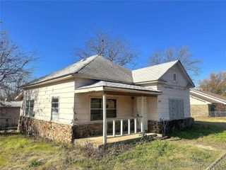 301 N Lee Street, Fort Gibson, OK 74434