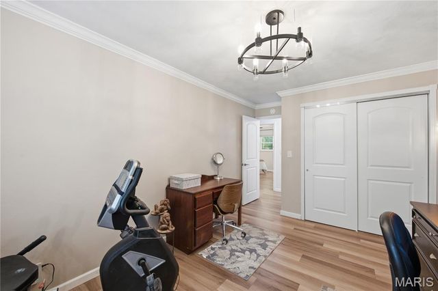 8 W Lockhaven CT Court, Edwardsville, IL 62025