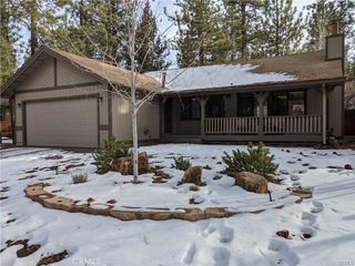 542 E Barker Boulevard, Big Bear City, CA 92314