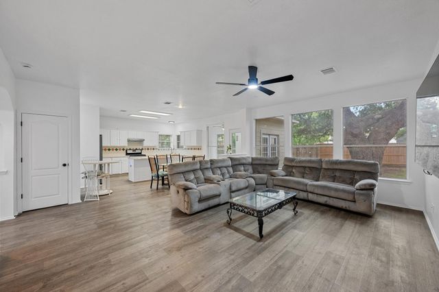 4433 Chickasaw CT, Austin, TX 78749