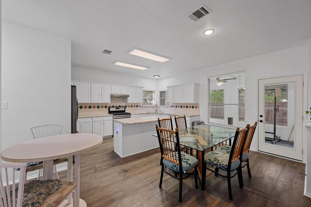 4433 Chickasaw CT, Austin, TX 78749