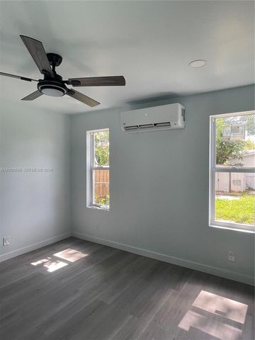 1420 NE 1st Avenue 1420, Fort Lauderdale, FL 33304