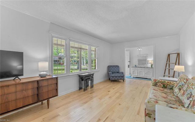 3838 Winthrope CIR, Virginia Beach, VA 23452