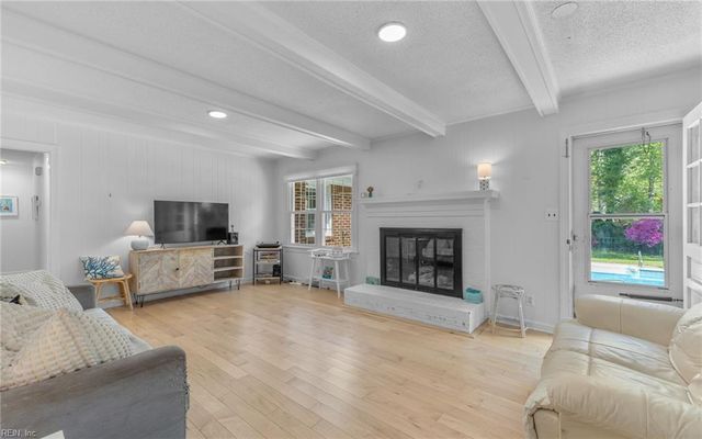 3838 Winthrope CIR, Virginia Beach, VA 23452