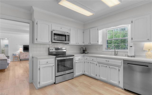 3838 Winthrope CIR, Virginia Beach, VA 23452