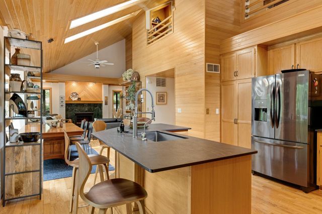 25633 E Comfort Drive, Wyoming, MN 55013